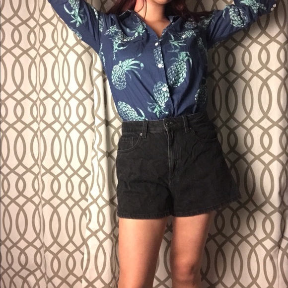 Small blue and green pineapple button down shirt - Picture 4 of 7